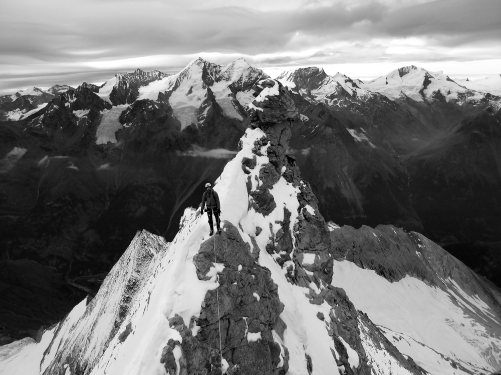 Weisshorn – secret Queen oft the Valais Alps | firngrat.com Bergführer  Westalpen